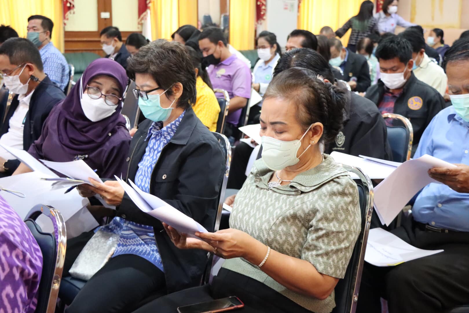 รอง นพ.สสจ.ชัยนาท ร่วมการประชุมการพิจารณาร่างแผนพัฒนาท้องถิ่น (พ.ศ. 2566-2570)  เพิ่มเติมและเปลี่ยนแปลง ครั้งที่ /2566 ขององค์การบริหารส่วนจังหวัดชัยนาท