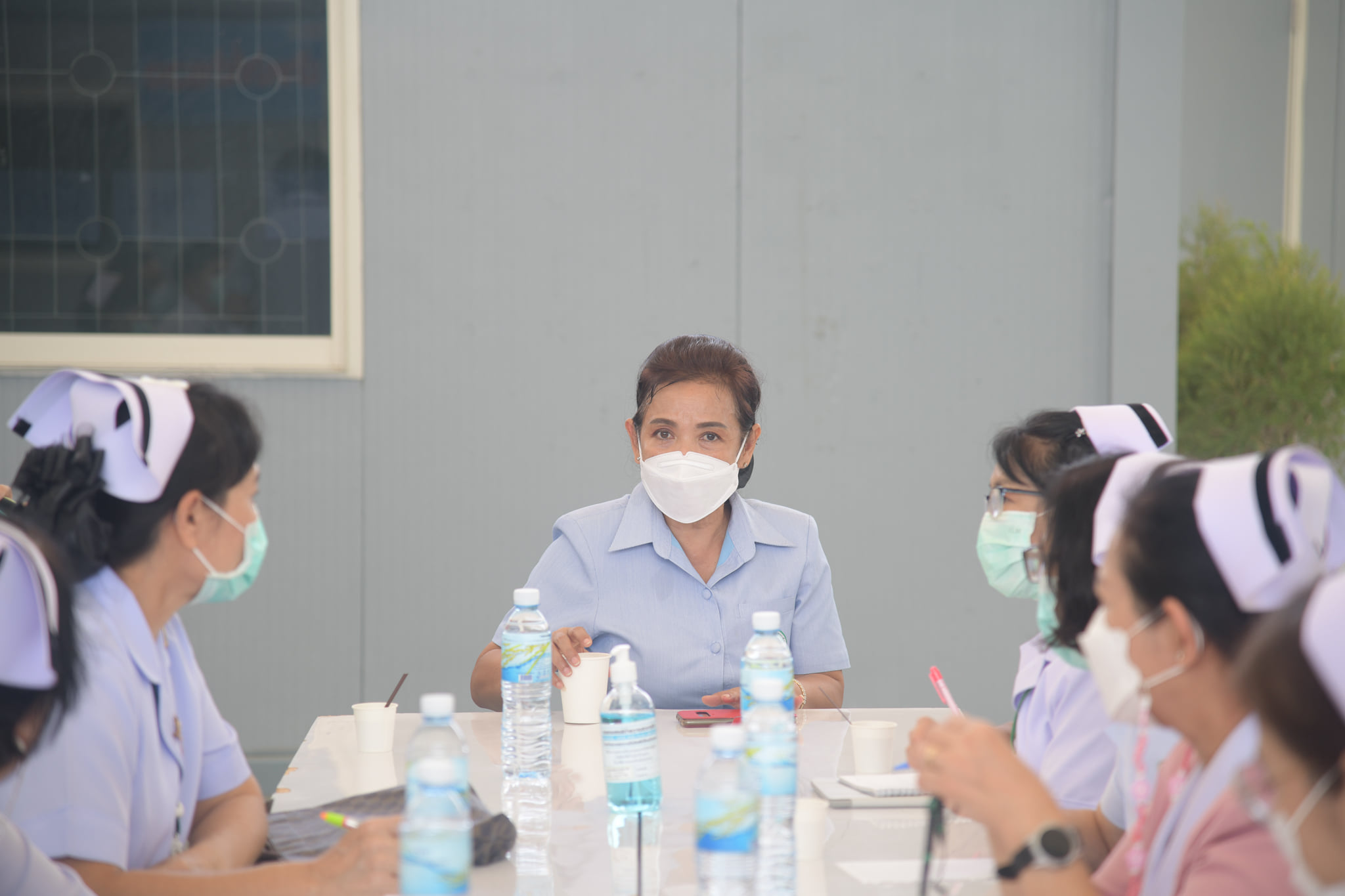 รอง นพ.สสจ.ชัยนาท ประชุมเจ้าหน้าที่เตรียมความพร้อม โรงพยาบาลสนามจังหวัดชัยนาท ก่อนนำผู้ป่วยโควิด-19 ที่ไม่มีอาการเข้ารับการรักษา