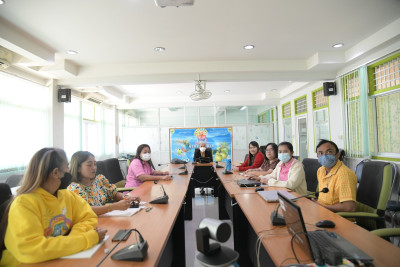 รอง นพ.สสจ.ชัยนาท ร่วมการประชุมชี้แจ้งแนวทางการปฏิบัติงานด้านบริหารงานบุคคล  ผ่านระบบ Video Conference