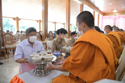 นพ.สสจ.ชัยนาท ร่วมพิธีเปิดโครงการรถคลินิกจักษุศัลยกรรมเคลื่อนที่สภากาชาดไทย